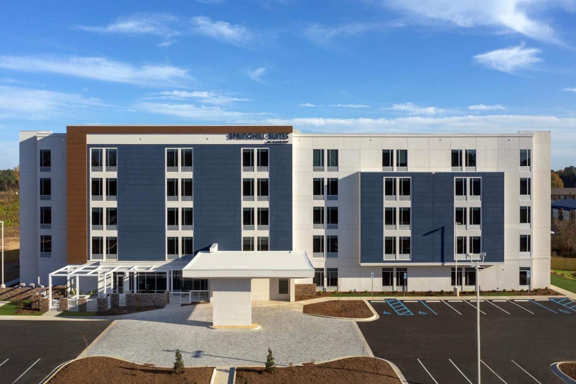 Springhill Suites By Marriott Fayetteville I-95 Eksteriør bilde